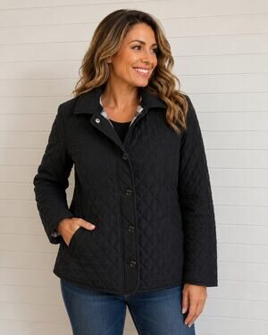 Gallery M Women’s Black Quilted Jacket Size M Snap Front Plaid Lined Classic